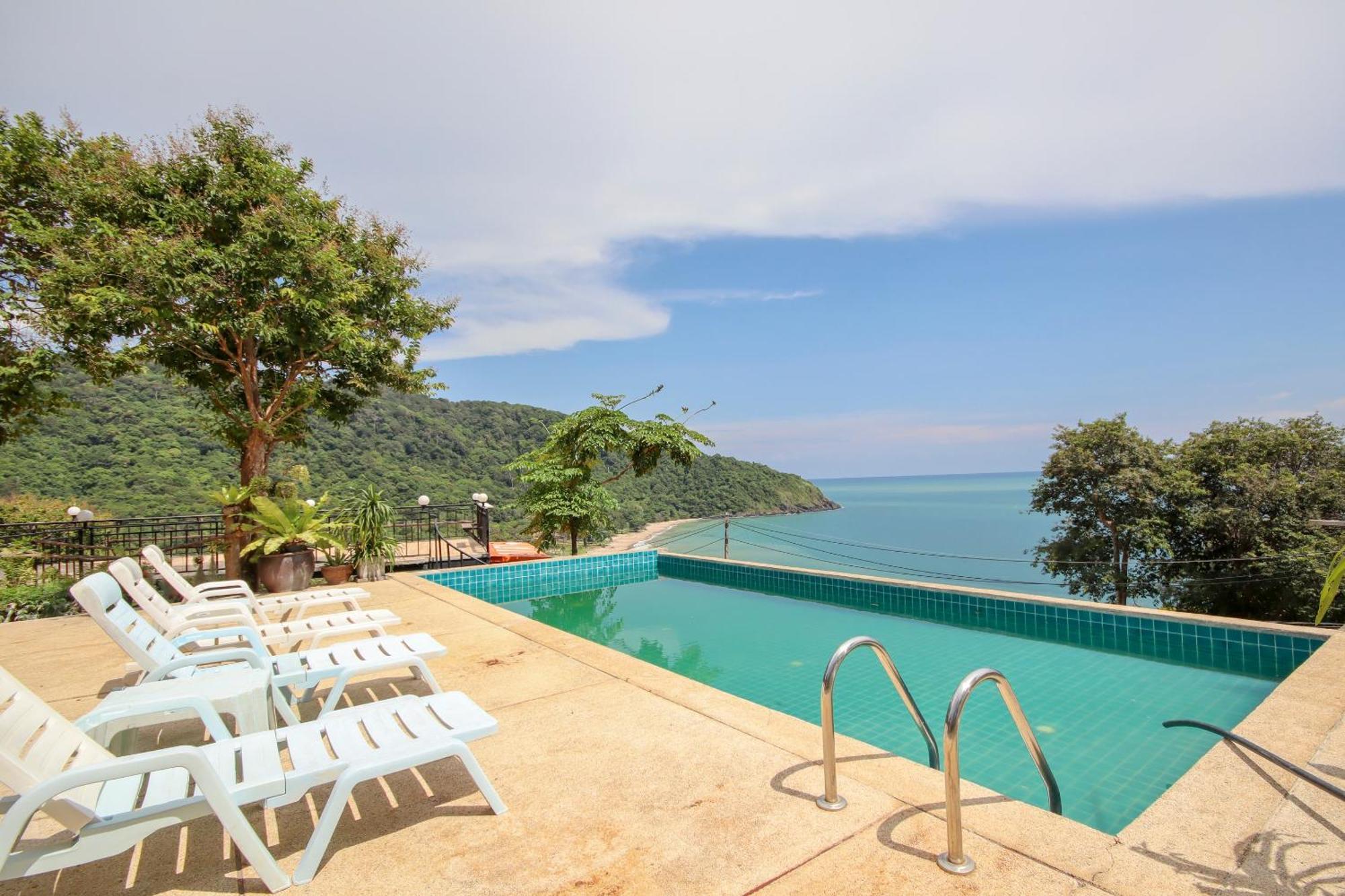 Hotel Oyo 1085 Ma Lanta House 2*