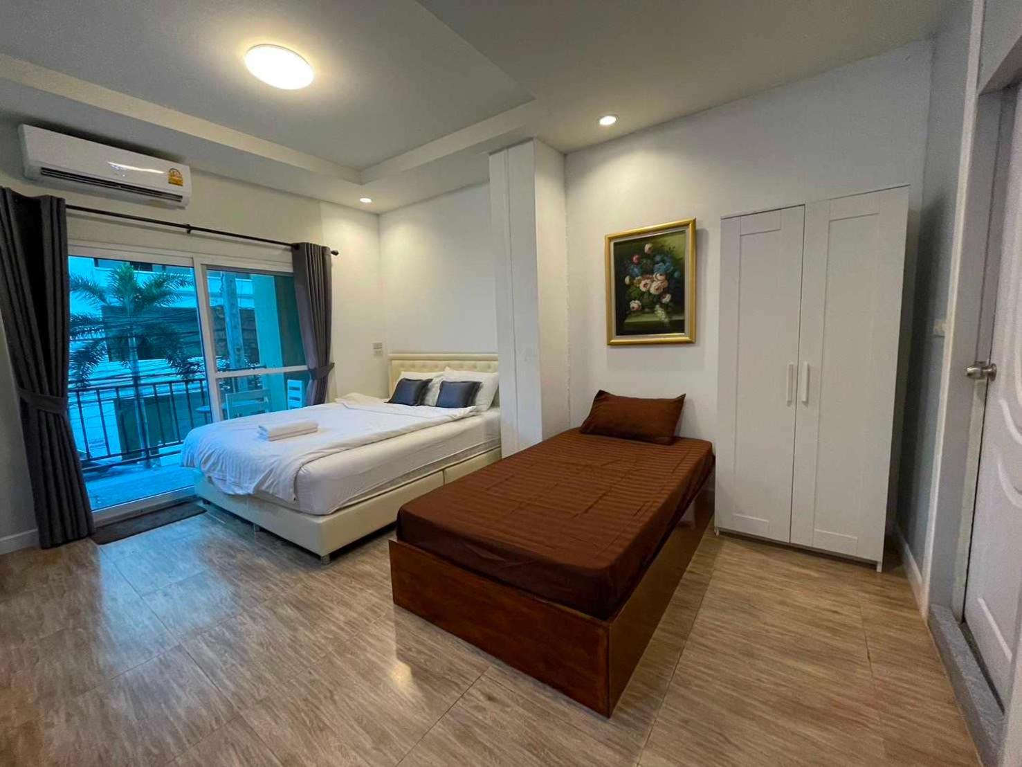 Oyo 75486 Anna Guest house 3*