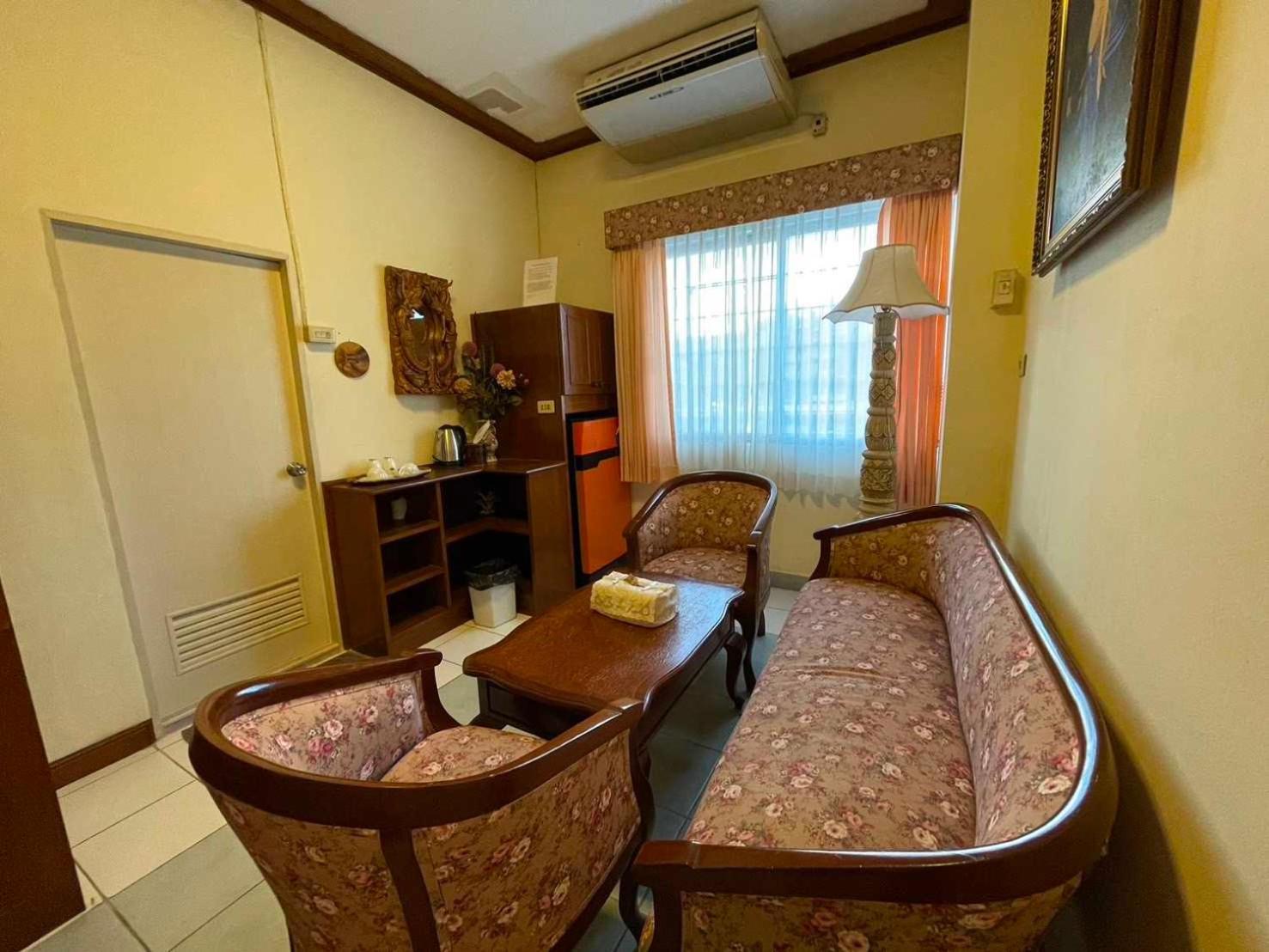 Guest house Oyo 75486 Anna Jomtien Beach