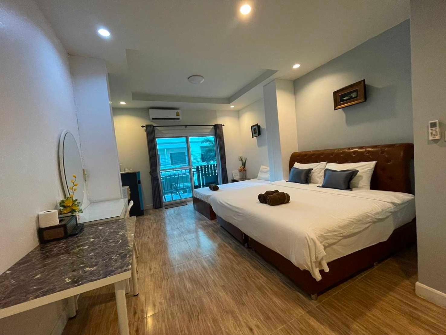 Oyo 75486 Anna Jomtien Beach