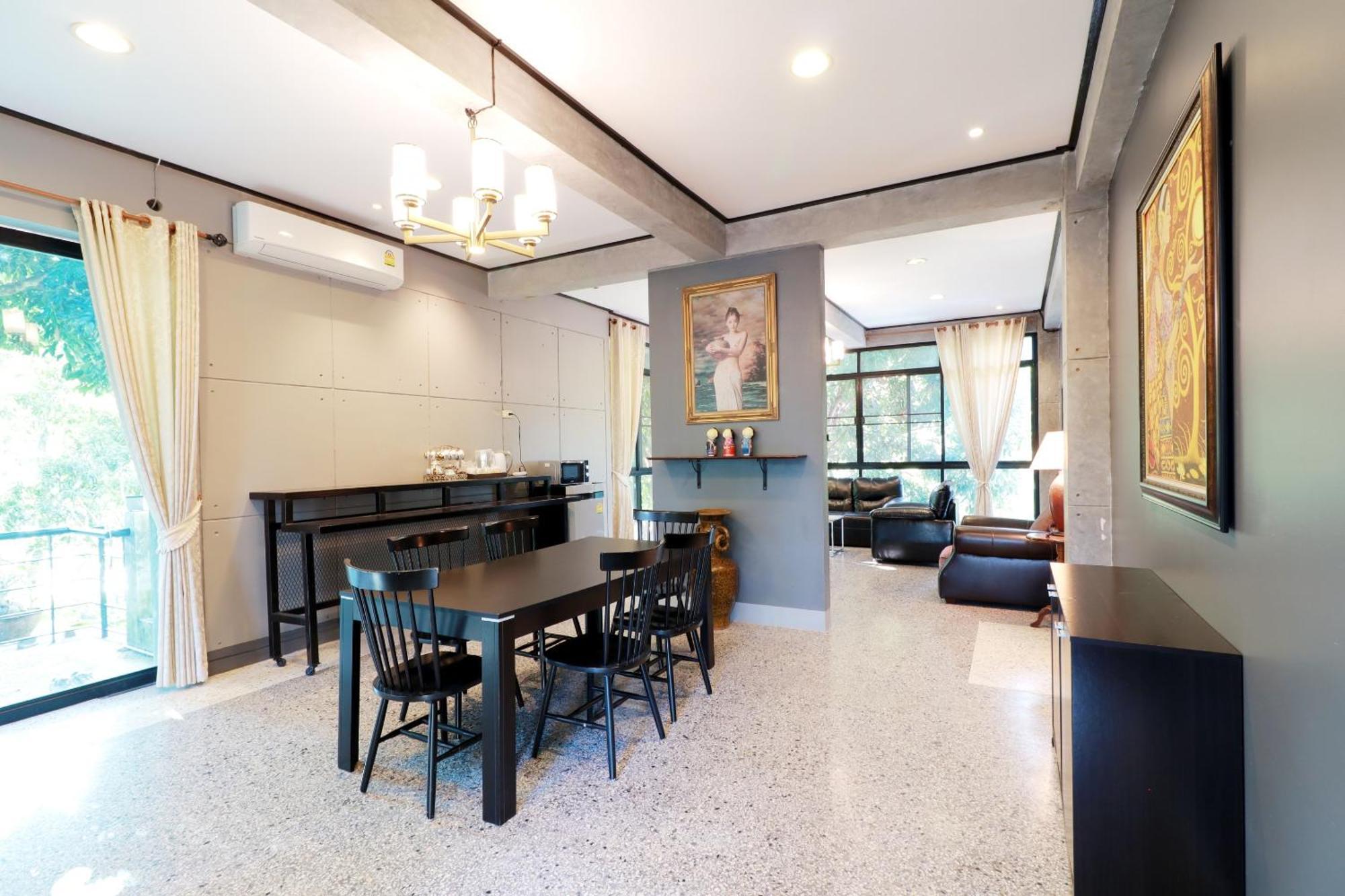 Capital O 464 At Nata Chiangmai Chic Jungle Hotel 4*