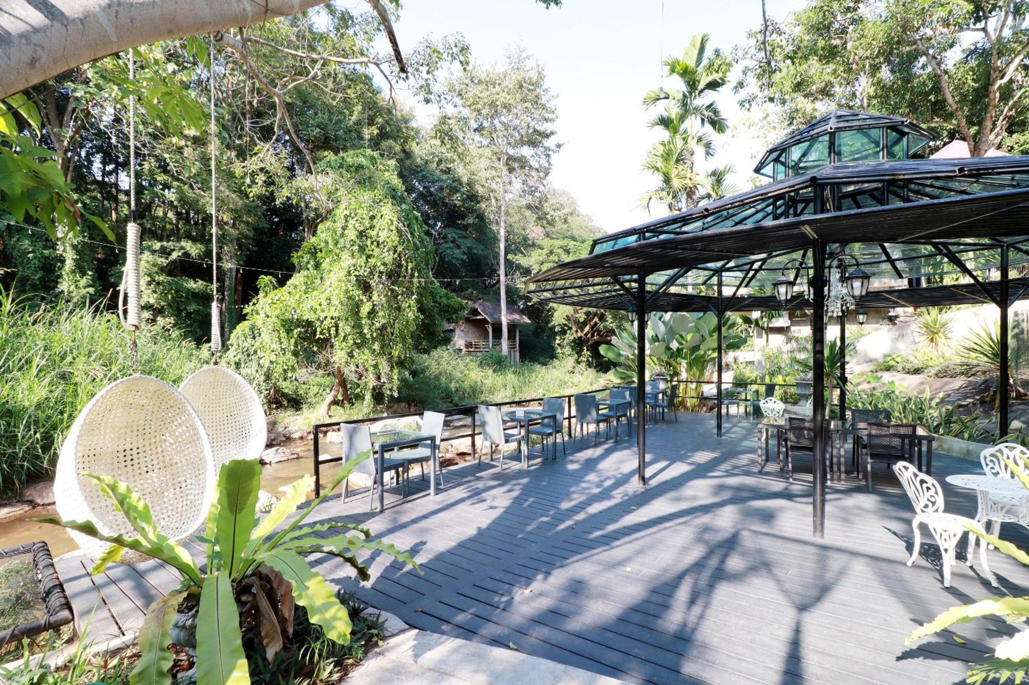 Hotel Capital O 464 At Nata Chiangmai Chic Jungle Mae Rim