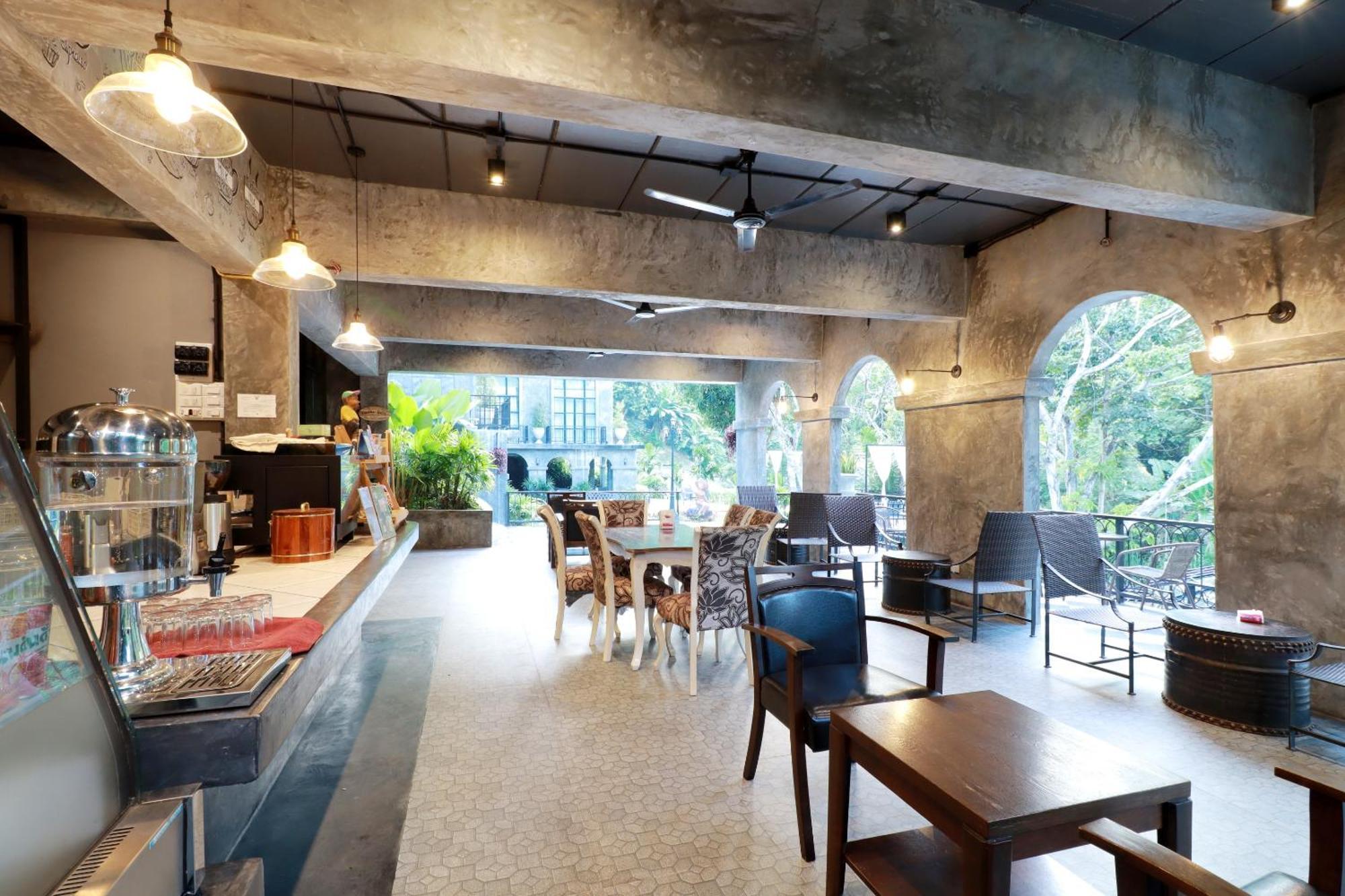 Hotel Capital O 464 At Nata Chiangmai Chic Jungle