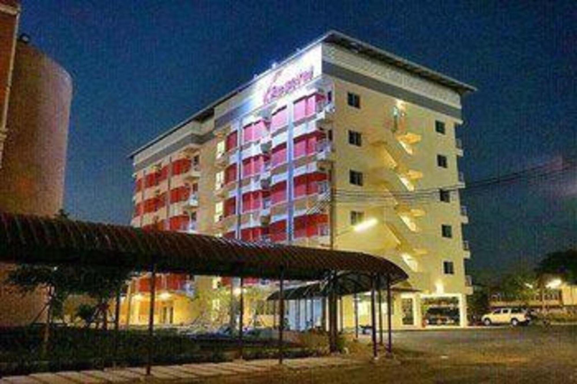 Collection O Vresotel 3* Nonthaburi