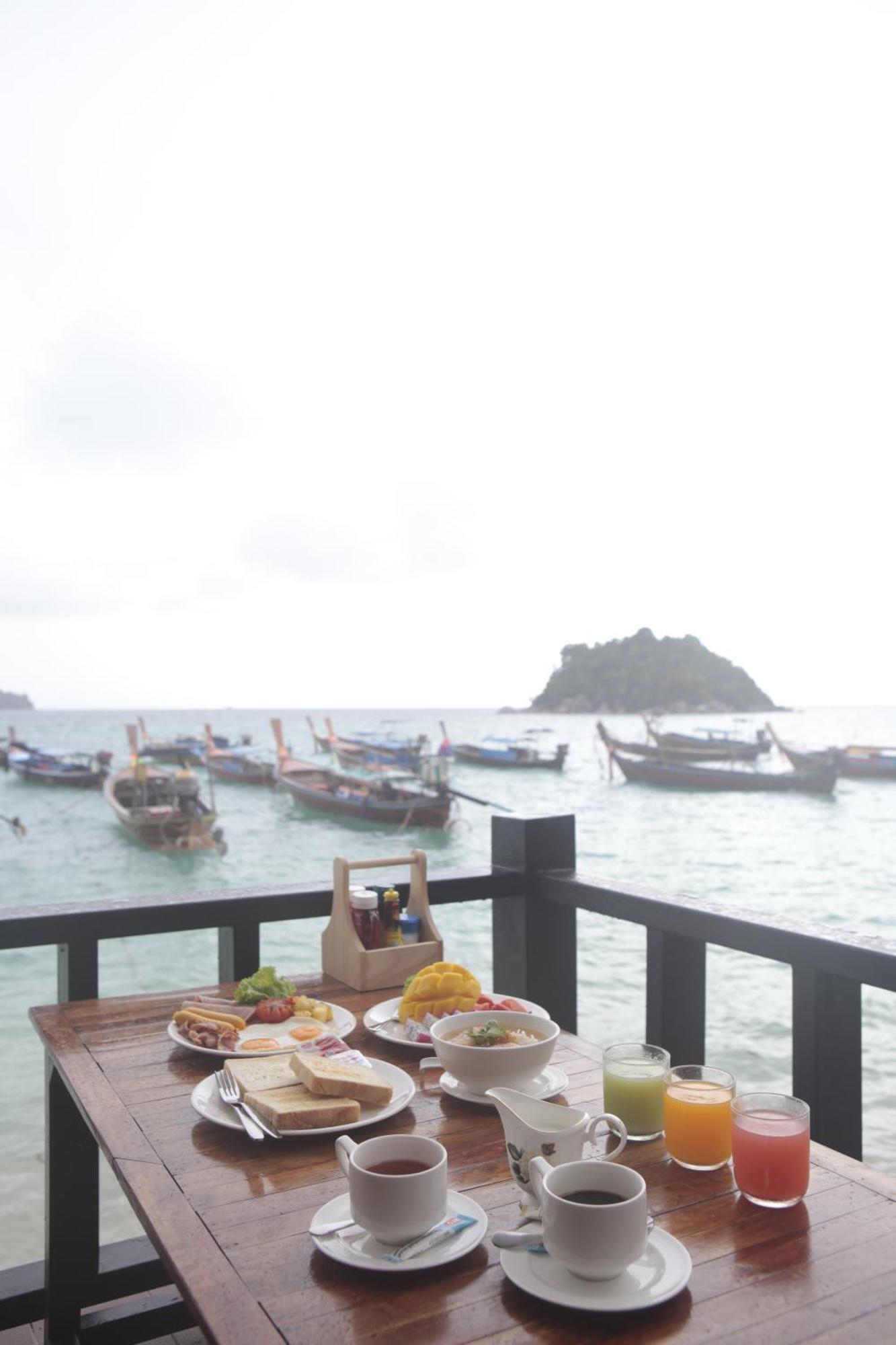Cabana Lipe Beach Resort 3*