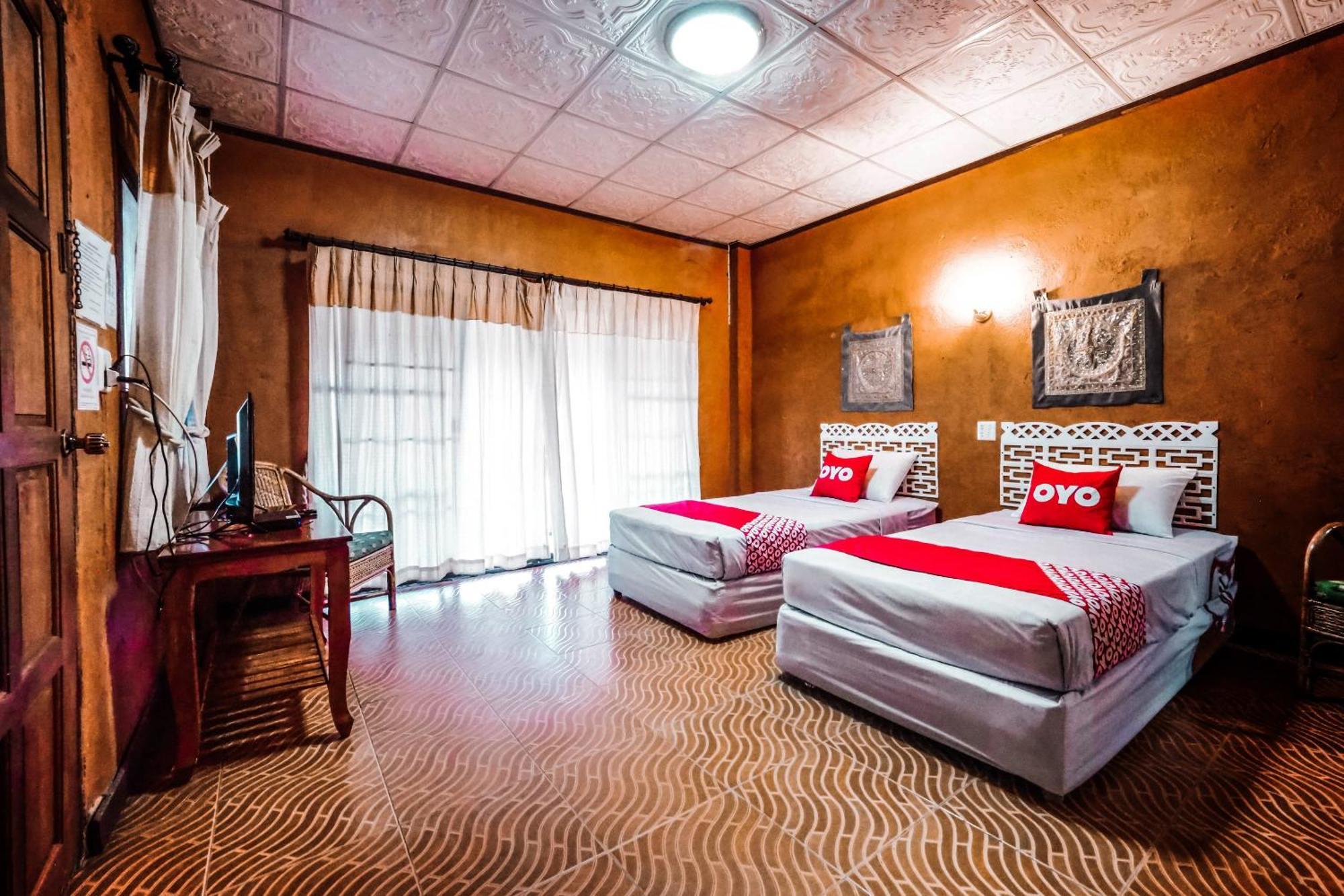 Hotel Oyo 490 Chiangsan Golden Land Resort2