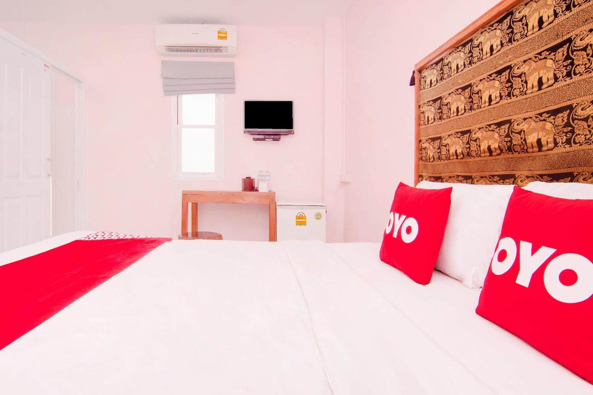 Baan Taklom Chomtalay Hotel 3*