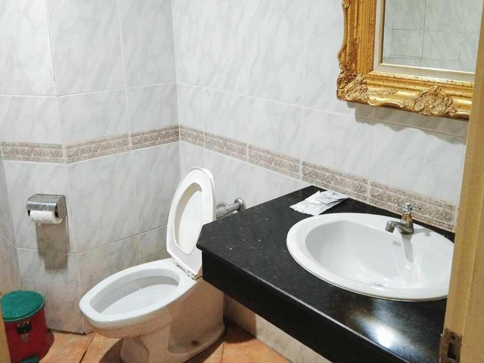 Hotel Oyo 75466 -13 Coins Bang Yai Nonthaburi