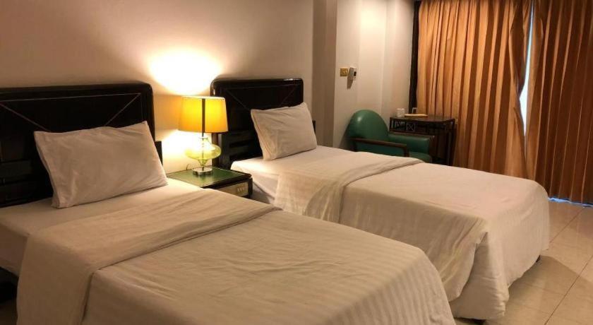 S.c. Heritage Hotel