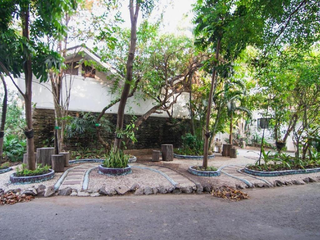 Chayada Garden House And