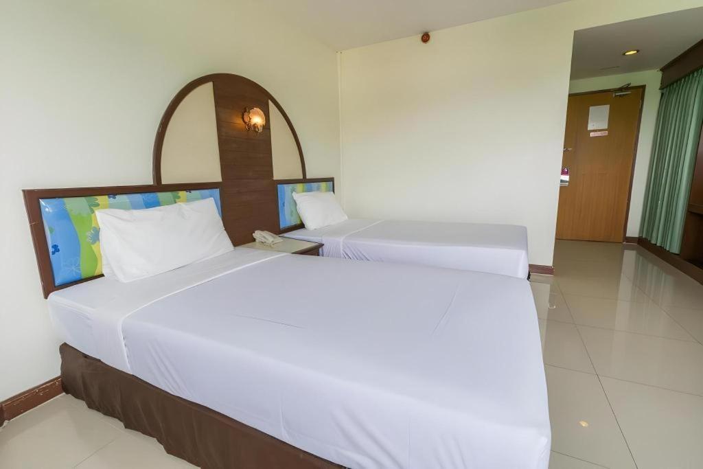 Hotel Lake Inn Hotel Songkhla