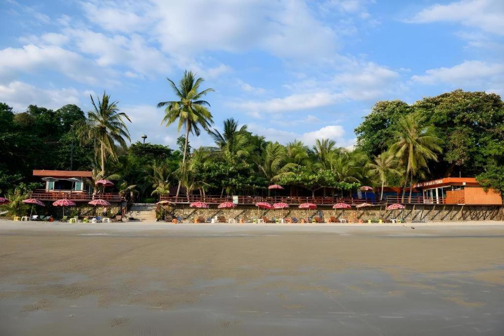 Baan Suan Aou Khai 3*