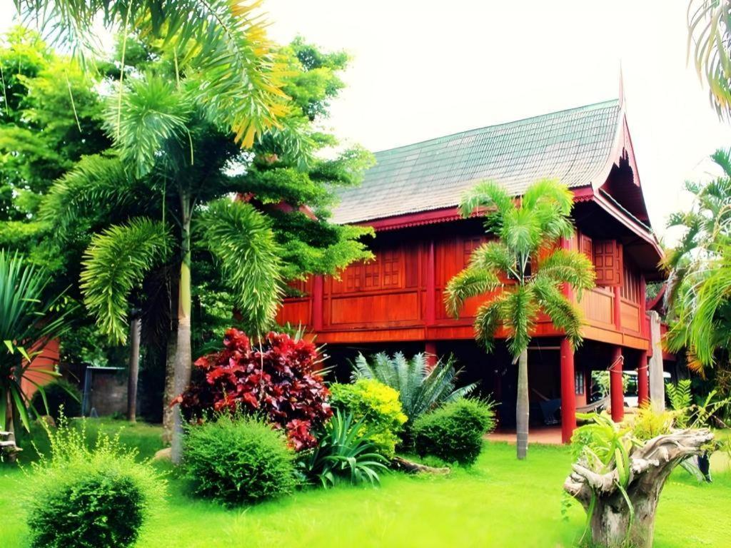 Umphangburiresort
