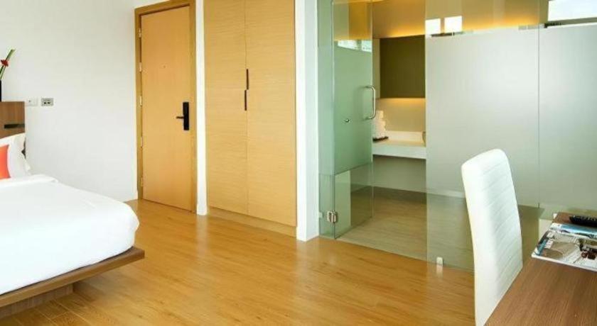Hotel Seven Zea Chic 3*
