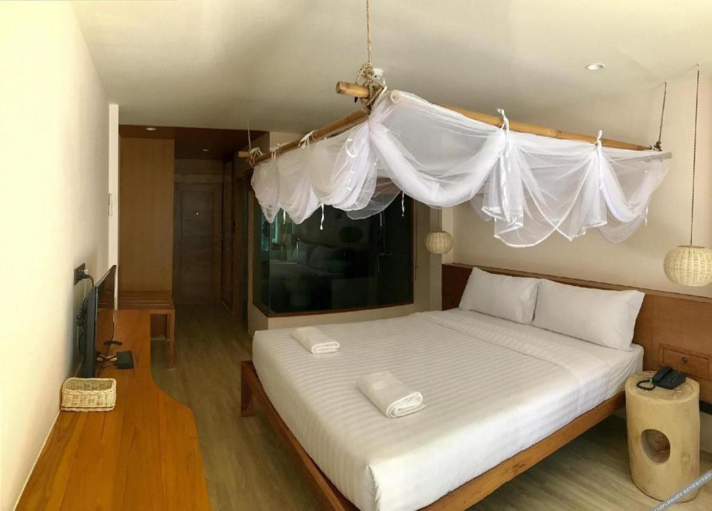 Resort Sealey 3*