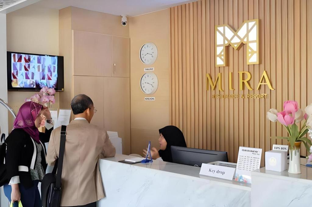 Mira & 4* Chiang Mai