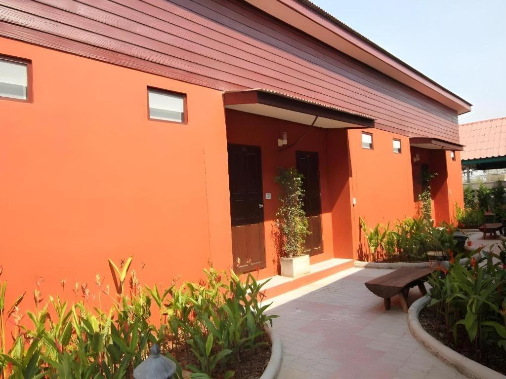 Dang Ky Ploen Tharnnam Resort