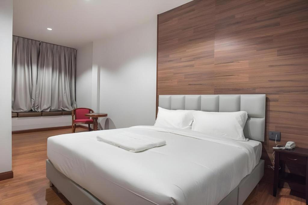 Hotel Center 3*