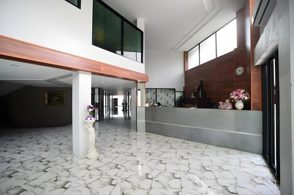 Hotel Center 3*