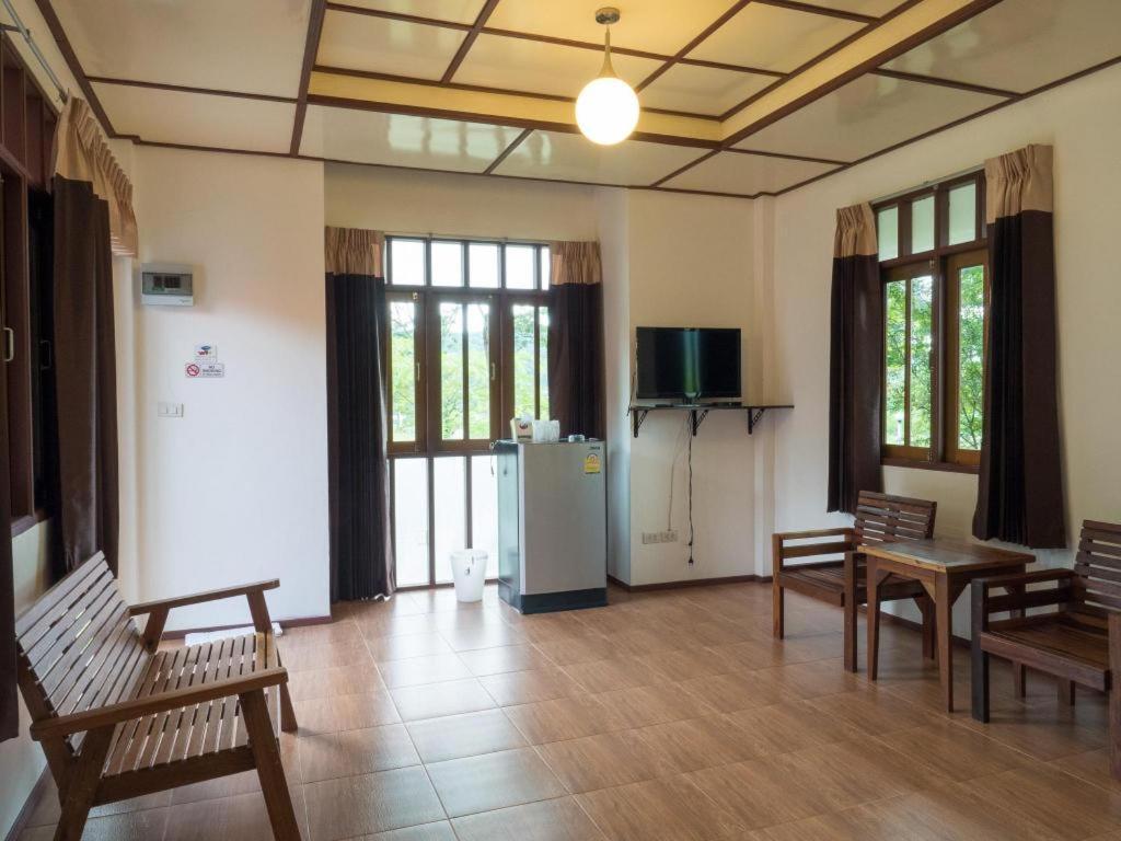 Khao Yai Country Hill 3* Phayayen