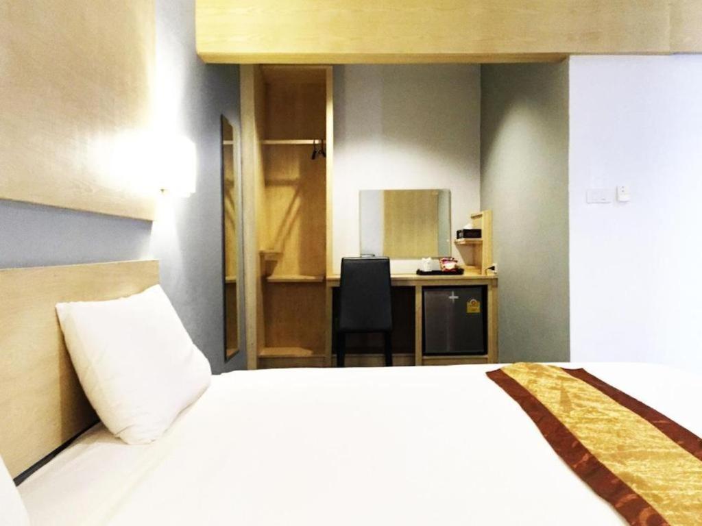 Hotel Nh Elegant 3*