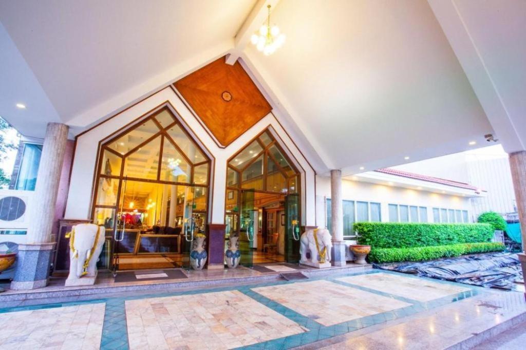 Nh Elegant Sakon Nakhon