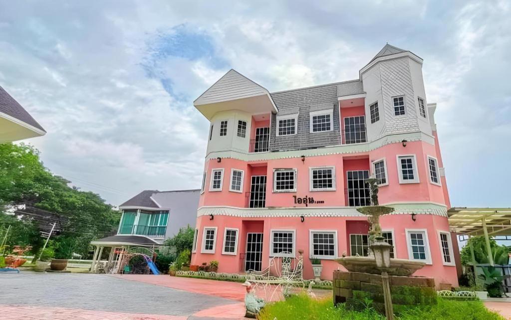 Resort Nabanmae Lampang