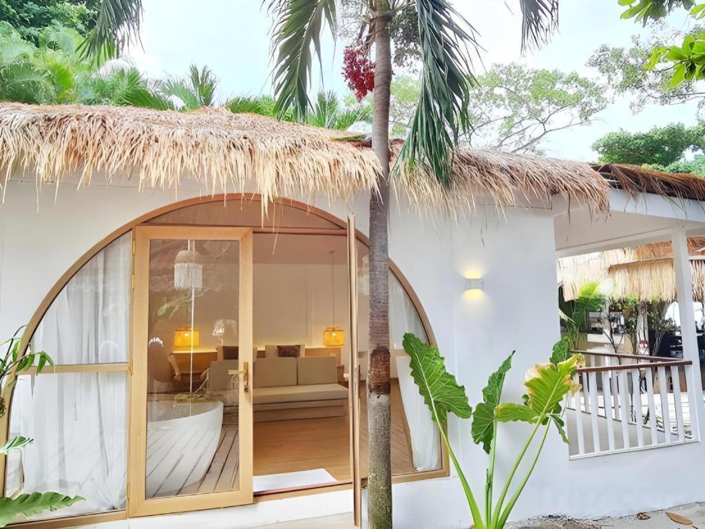 Tonsak Resort 3*