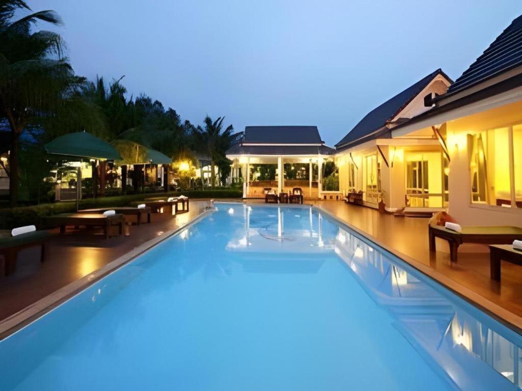 The Forest Resort 3*