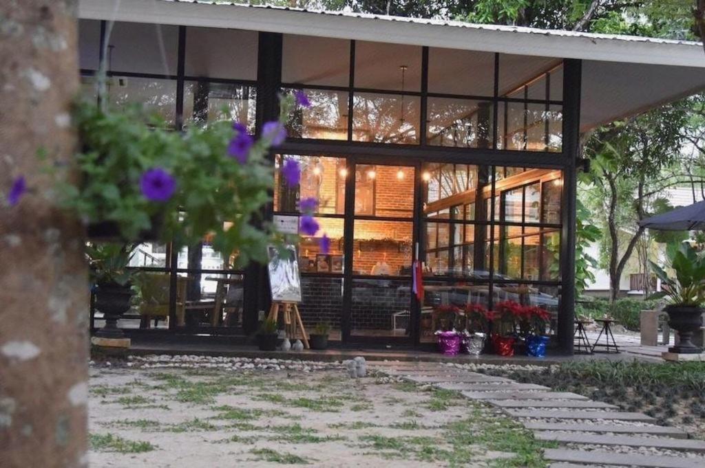 Resort The Forest