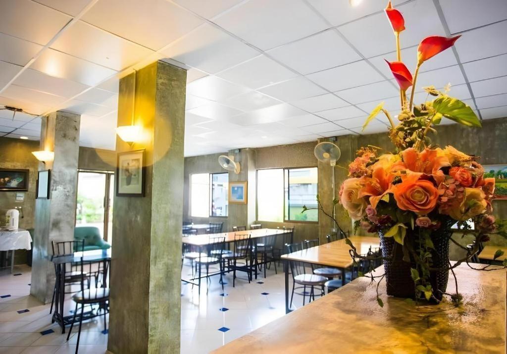 Place Hotel