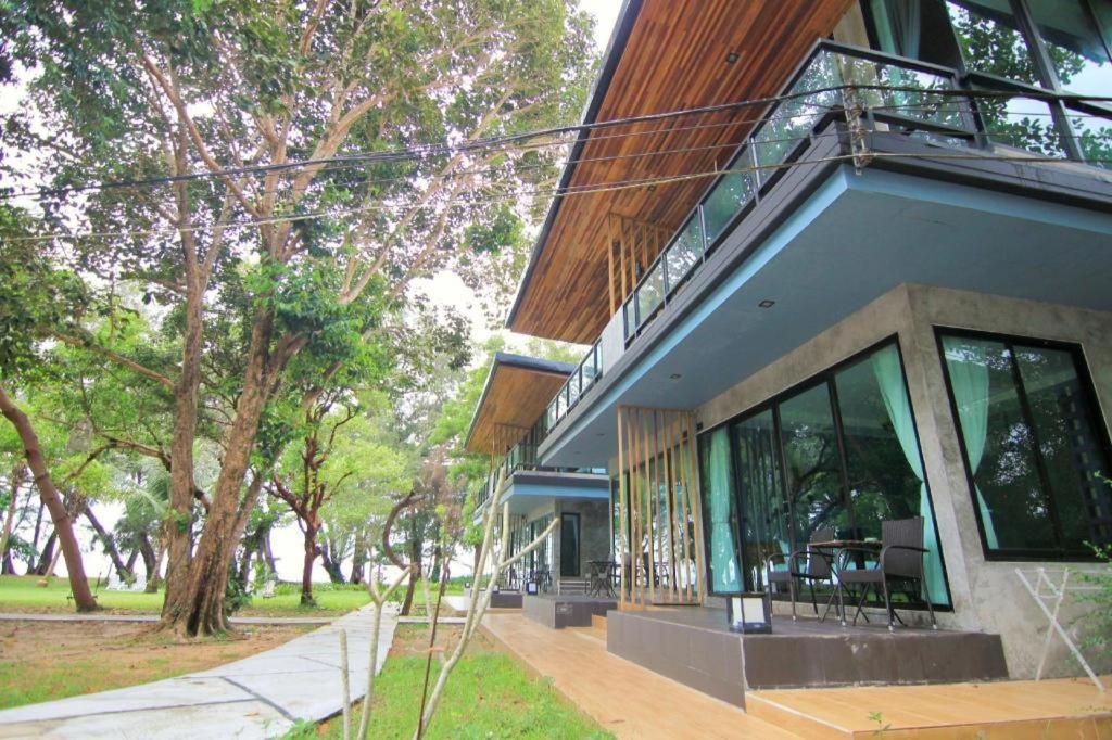 Baan Chao Mai House Resort Trang