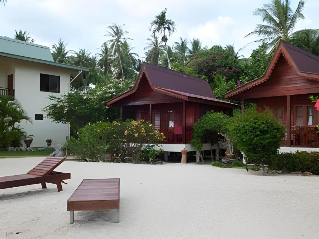 Phangan Rainbow Resort