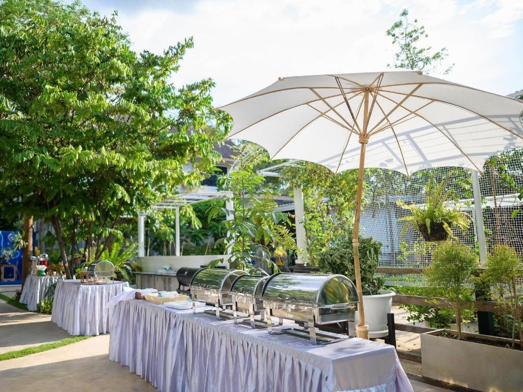 Resort Chayada Garden House And