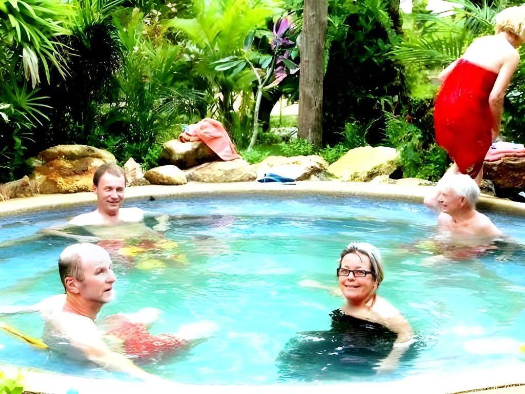 Nattha Waree Hot Spring And Resort 3*