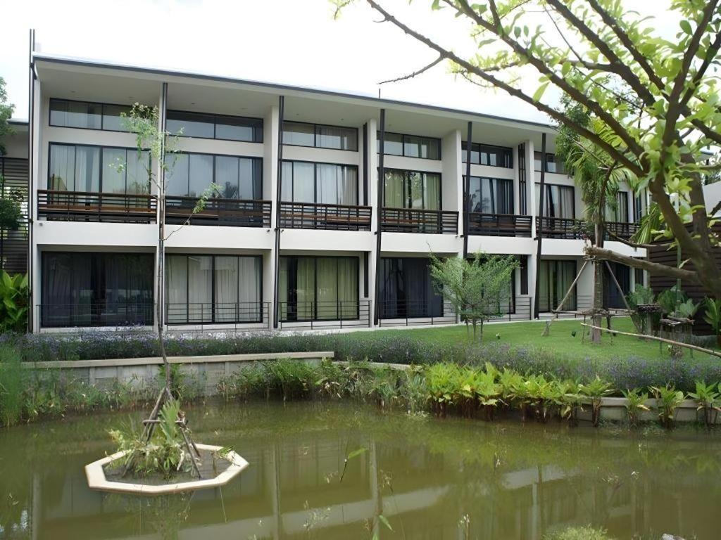 Resort Lumphawa Amphawa