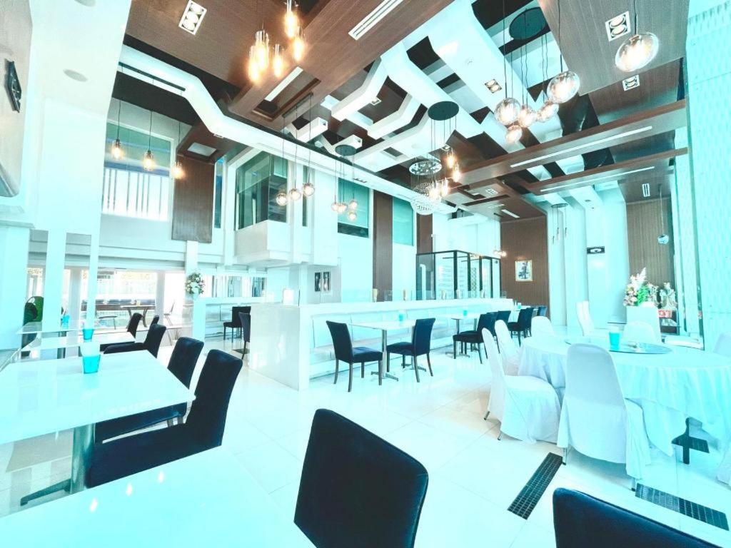 Hotel Glacier