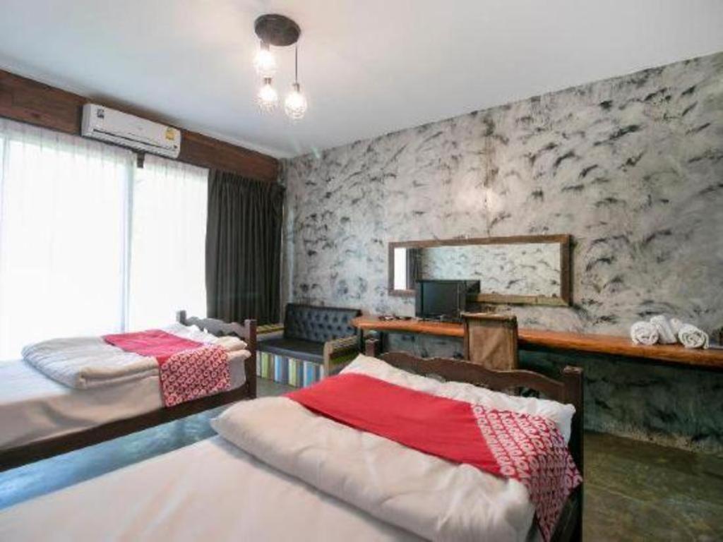 Oyo 75374 Baan Rak Mai Hotel Kanchanaburi