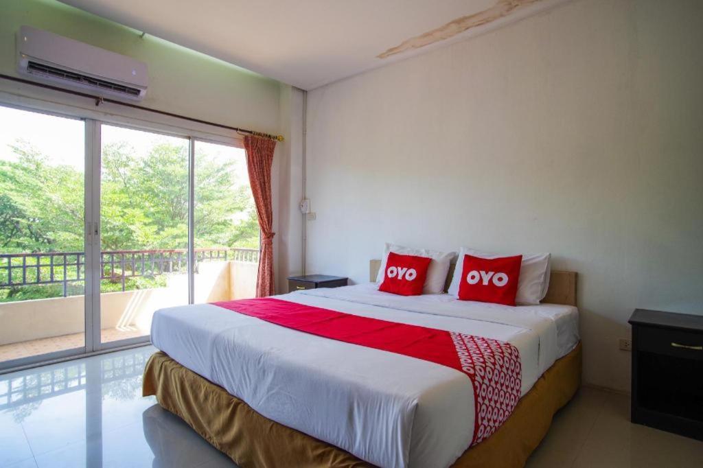 Hotel Oyo 384 Ban Sabaidee 3*