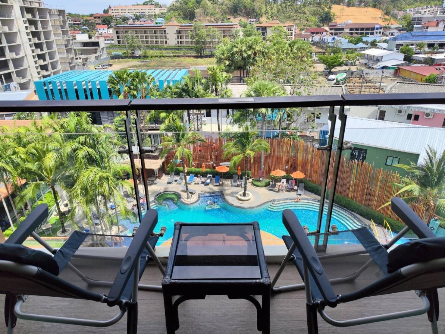 7 Floor - Pool View At Tbhr Near Apartment