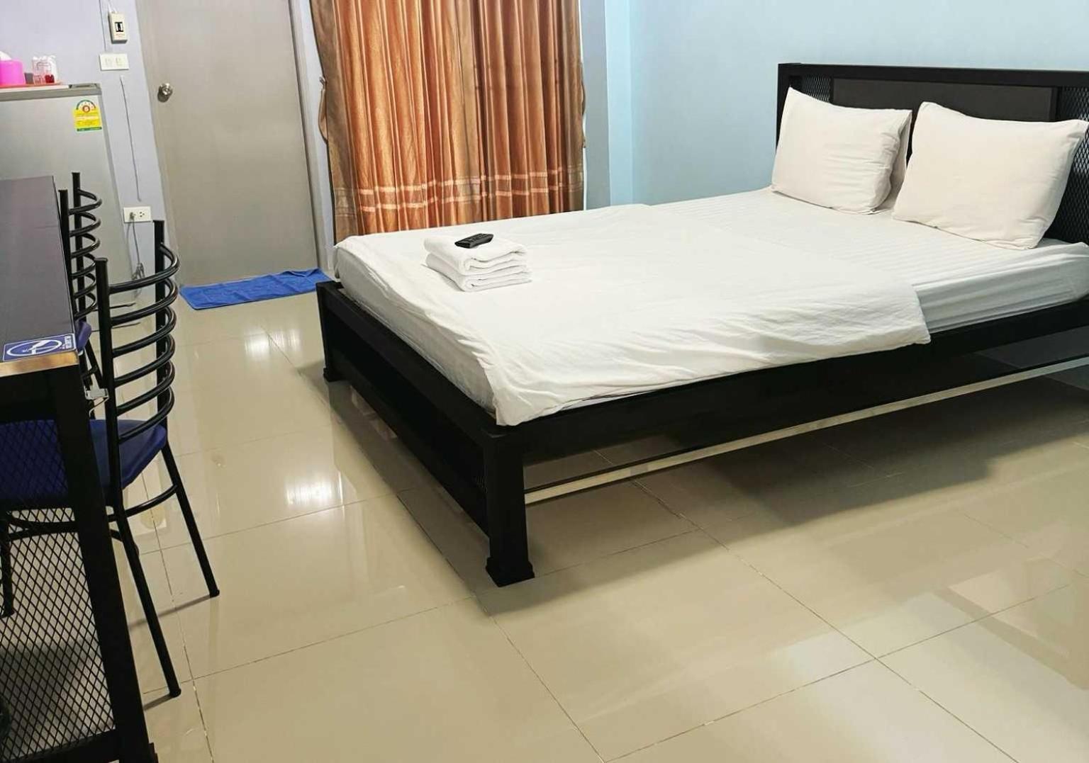 Oyo 75506 Ratchapruek 3*