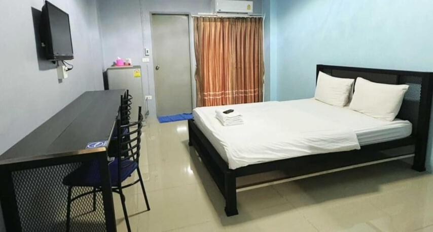 Hotel Oyo 75506 Ratchapruek
