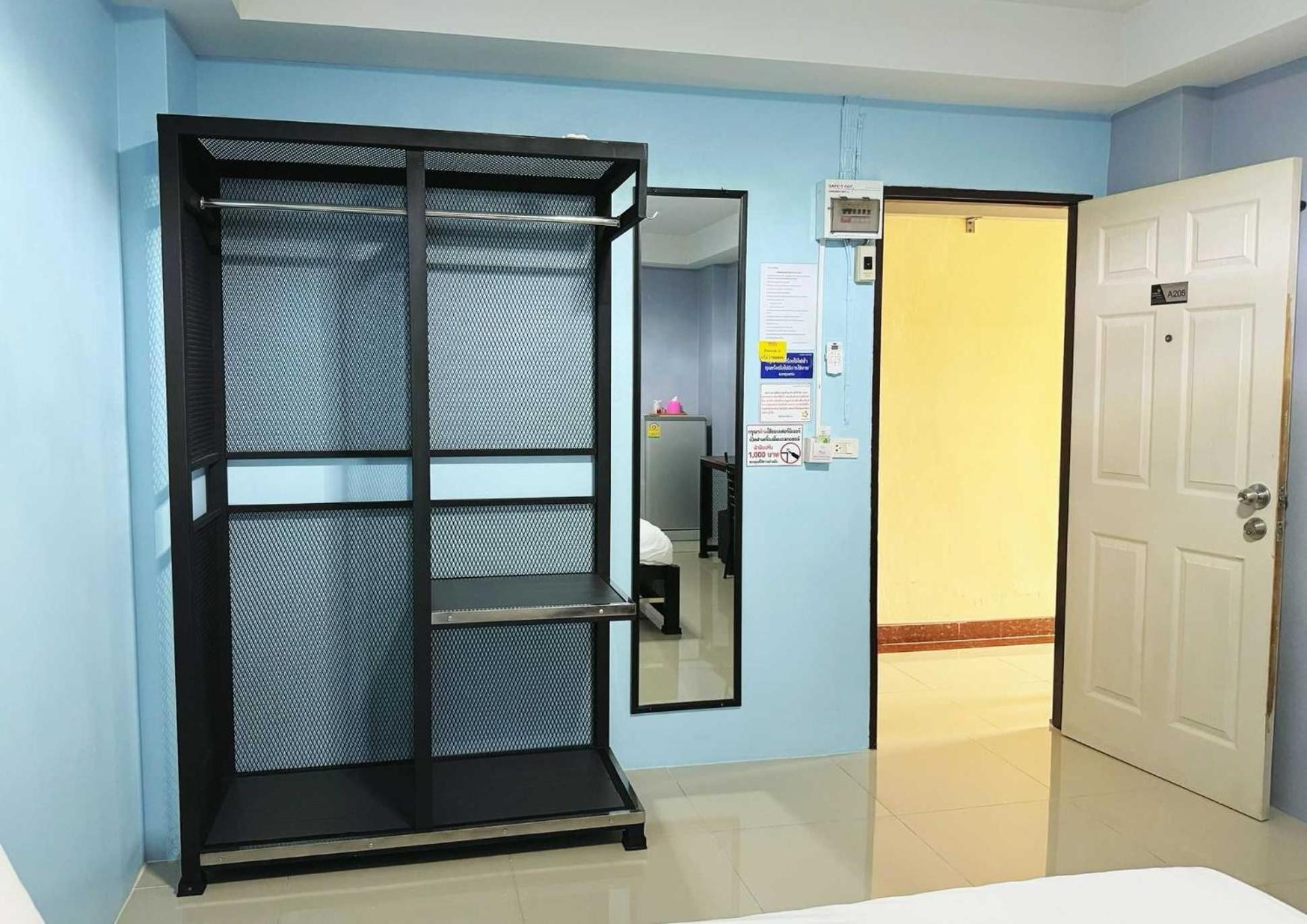 Hotel Oyo 75506 Ratchapruek
