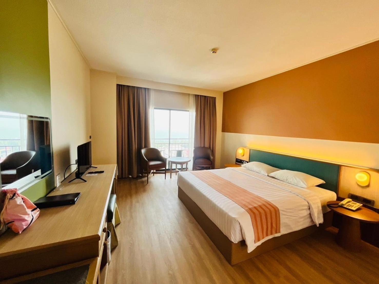 Hotel Asia Cha-Am Hotel 4*