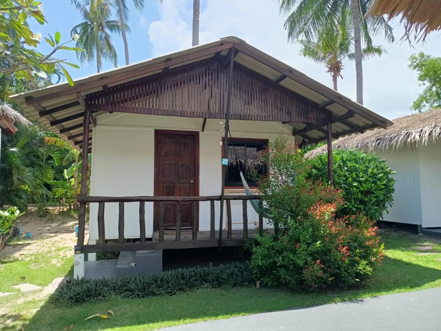 Resort Sarana 2*