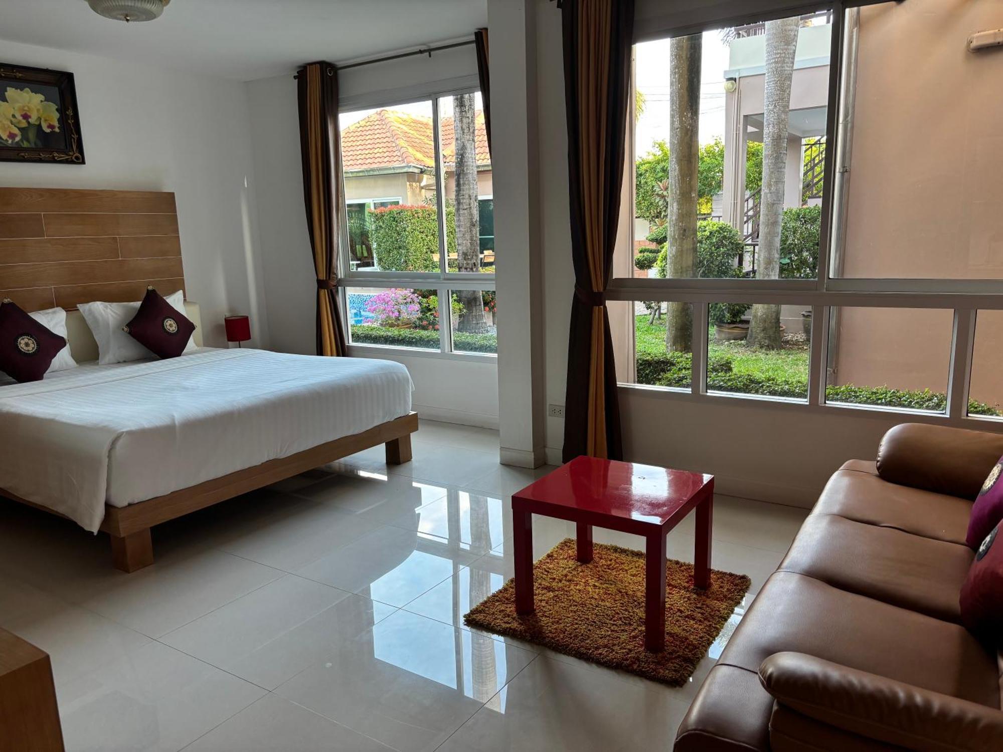 Dx Group Hotel- Abani Jomtien Beach