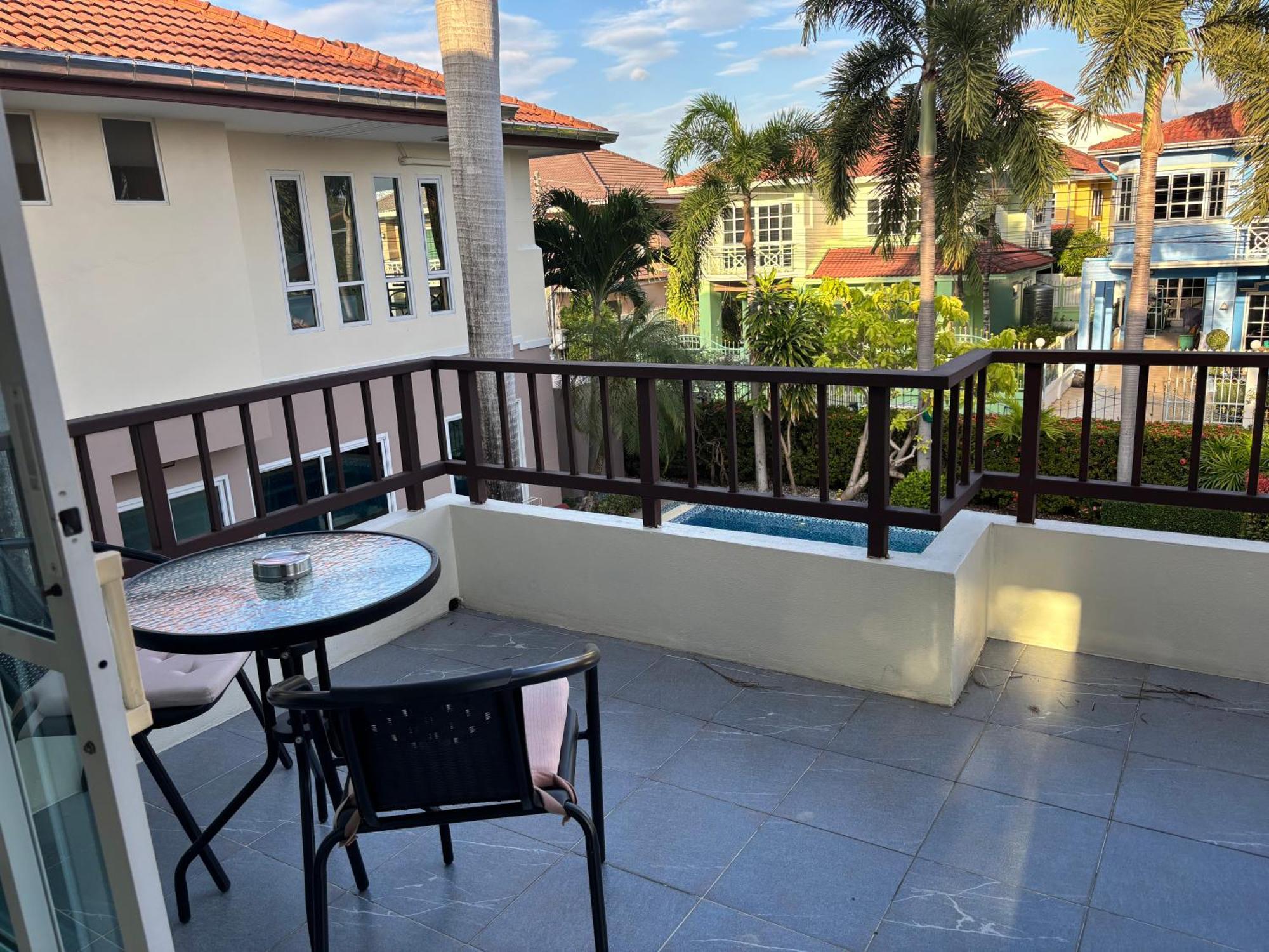 Dx Group Hotel-new Sorot House Aparthotel Praia de Jomtien