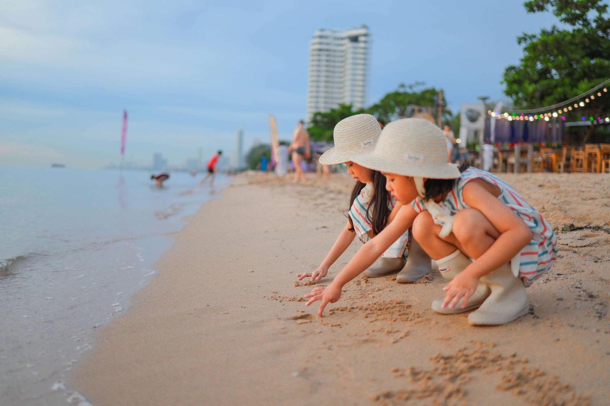 Hotel Howard Johnson By Wyndham Pattaya Jc Na Chom Thian