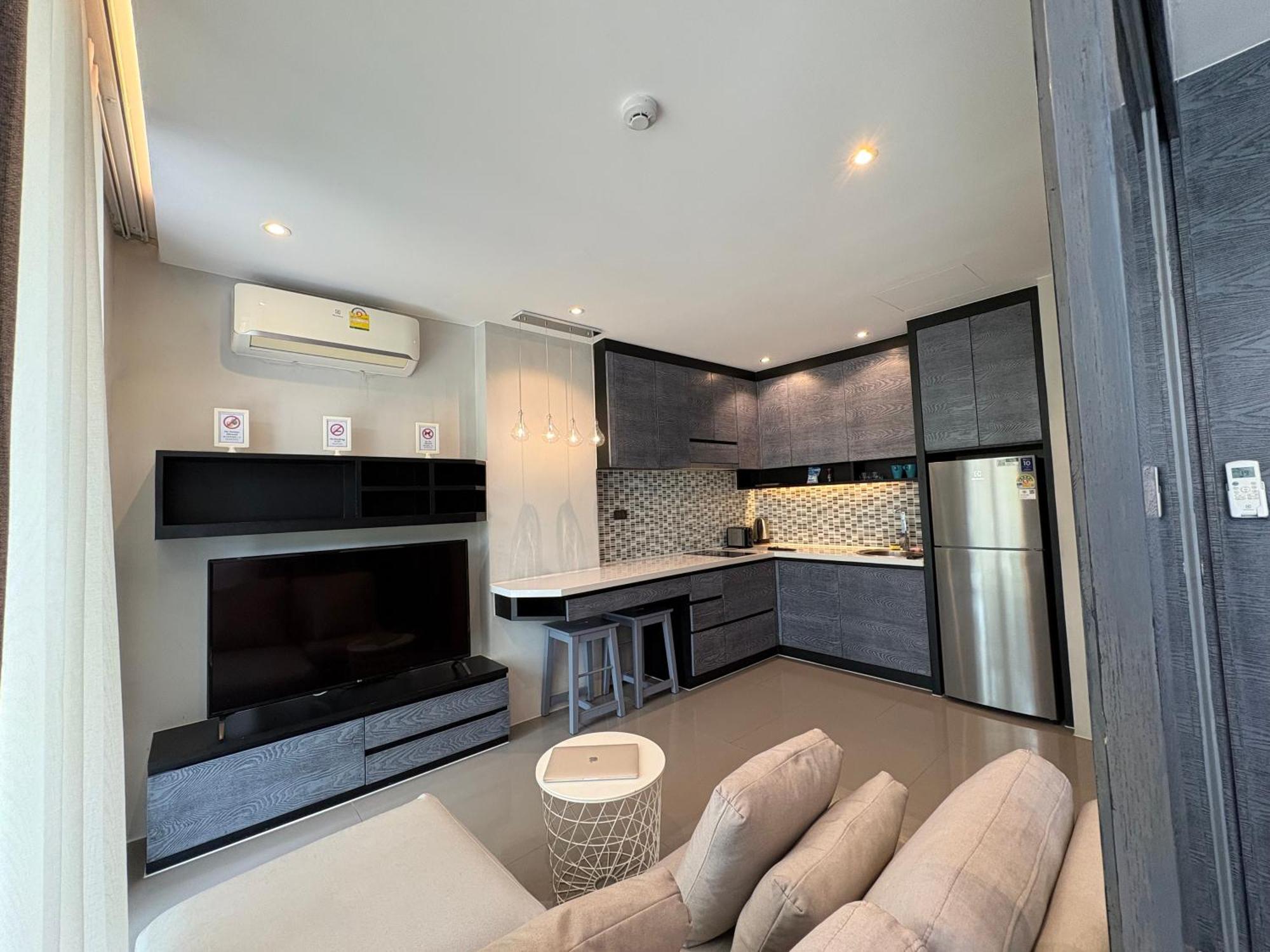 Apartment Citygate Beach, Luxury Apartment, 4 Stars Hotel, Phuket *