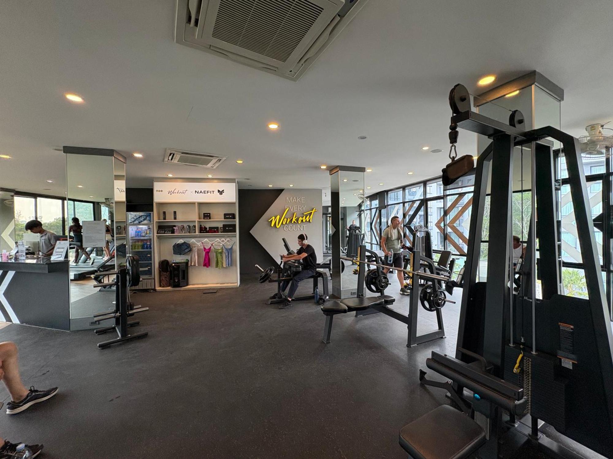 Citygate Beach, Luxury Apartment, 4 Stars Hotel, Phuket Apartment
